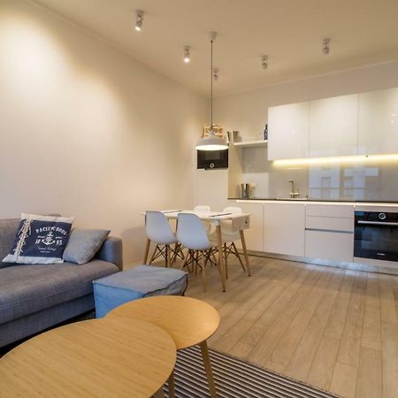 Nadmorski Dwor Wood Apartment Gdansk Dış mekan fotoğraf