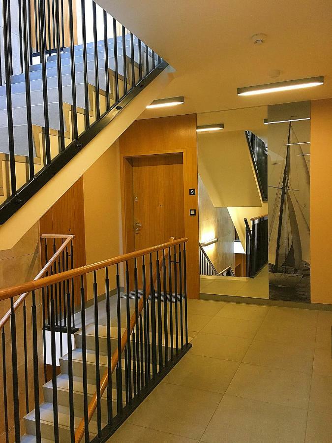 Nadmorski Dwor Wood Apartment Gdansk Dış mekan fotoğraf