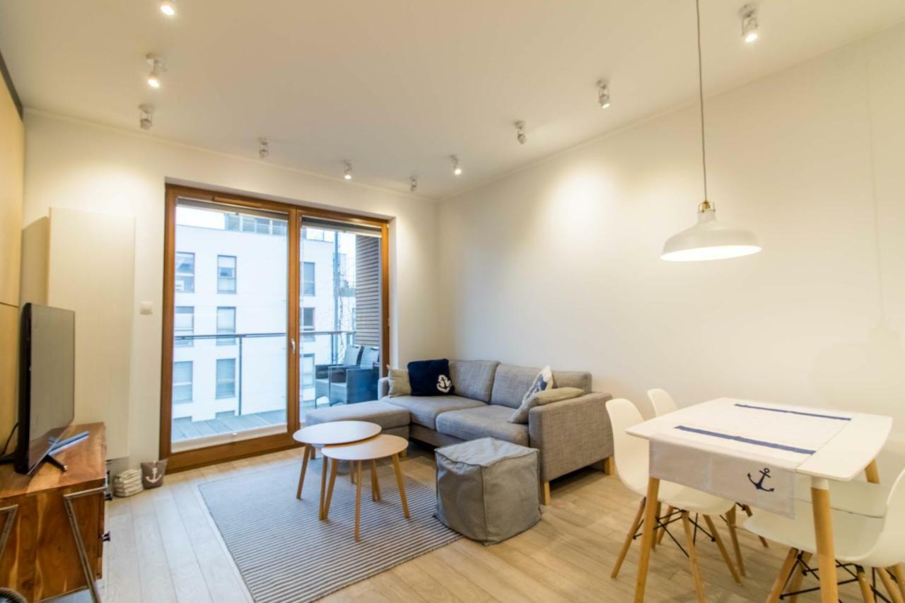 Nadmorski Dwor Wood Apartment Gdansk Dış mekan fotoğraf